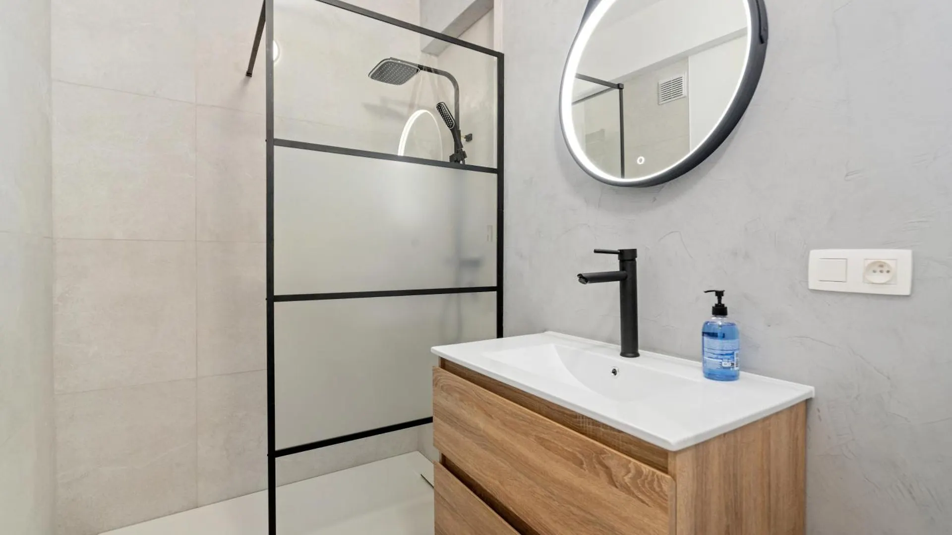 Frontal Renovated Seaview 